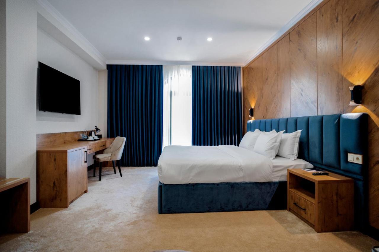 Oscar Boutique Hotel 塔什干 外观 照片