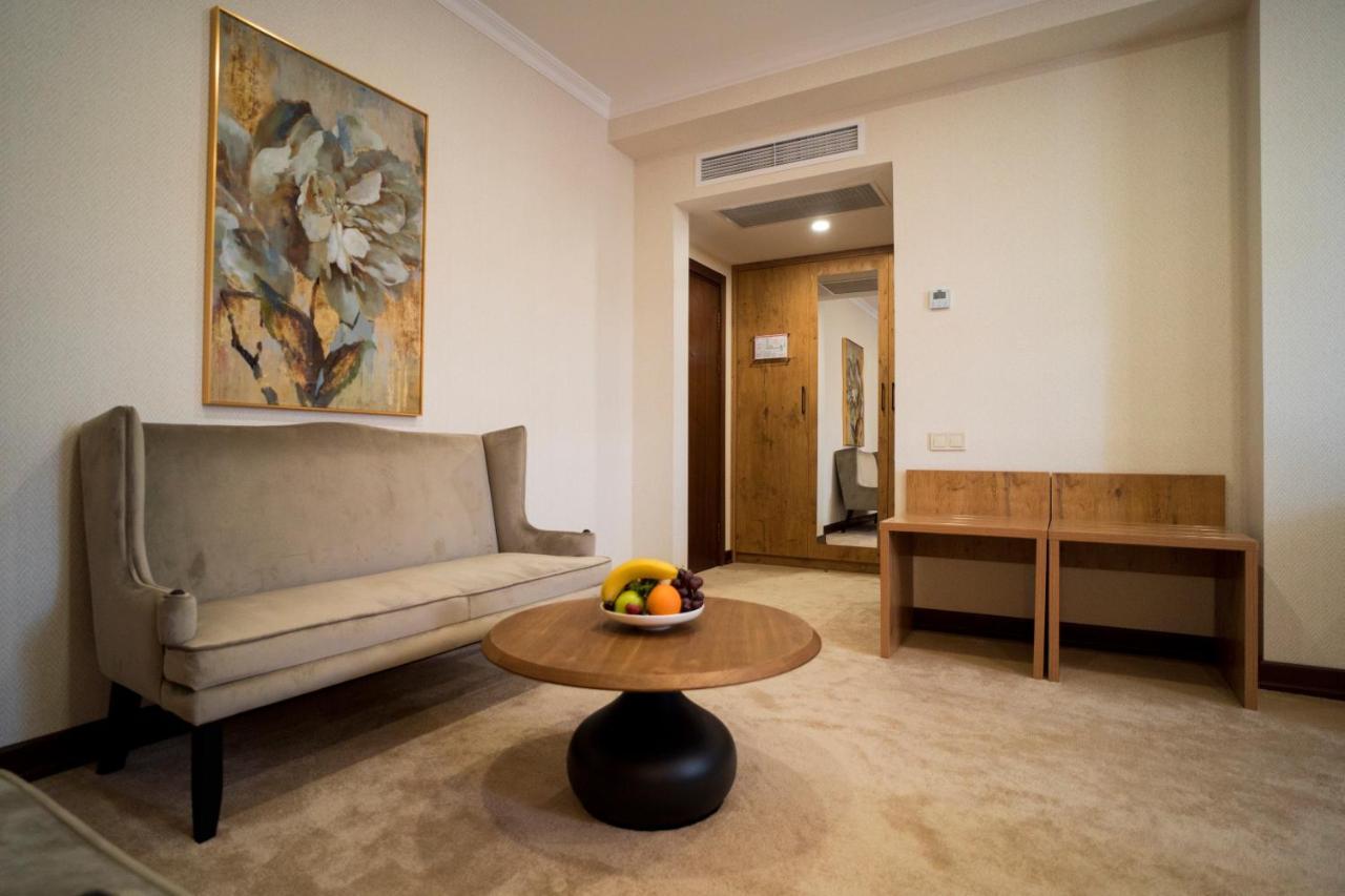 Oscar Boutique Hotel 塔什干 外观 照片