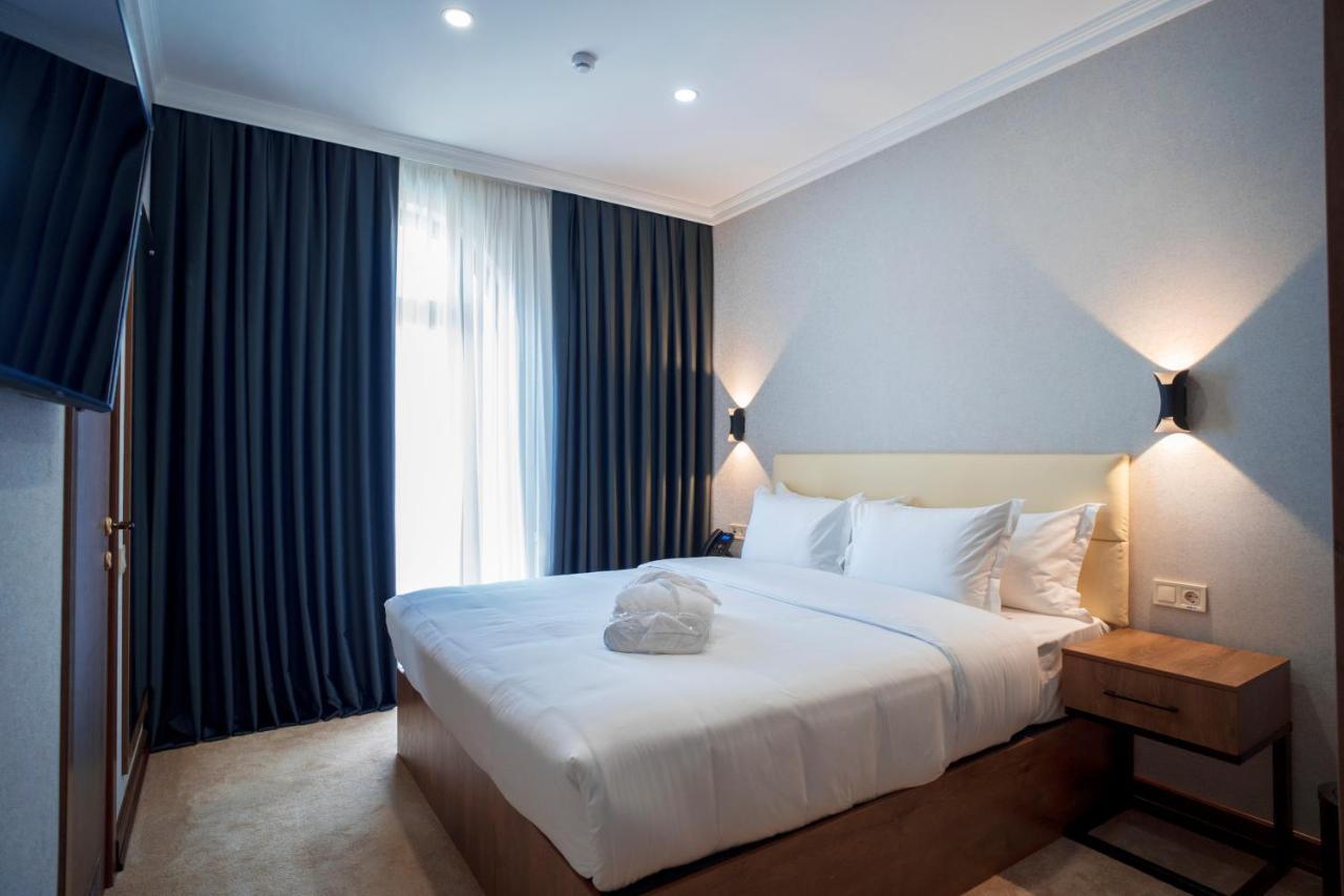 Oscar Boutique Hotel 塔什干 外观 照片